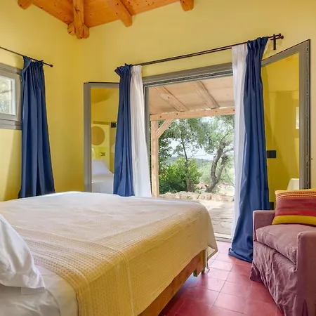 Villa Koukounari At Chionata *