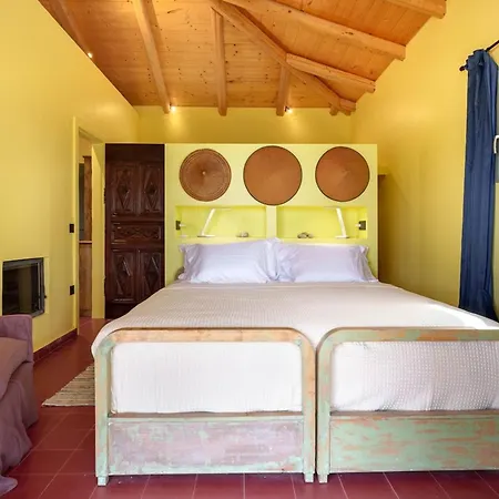 Koukounari At Chionata Villa Atsoupades